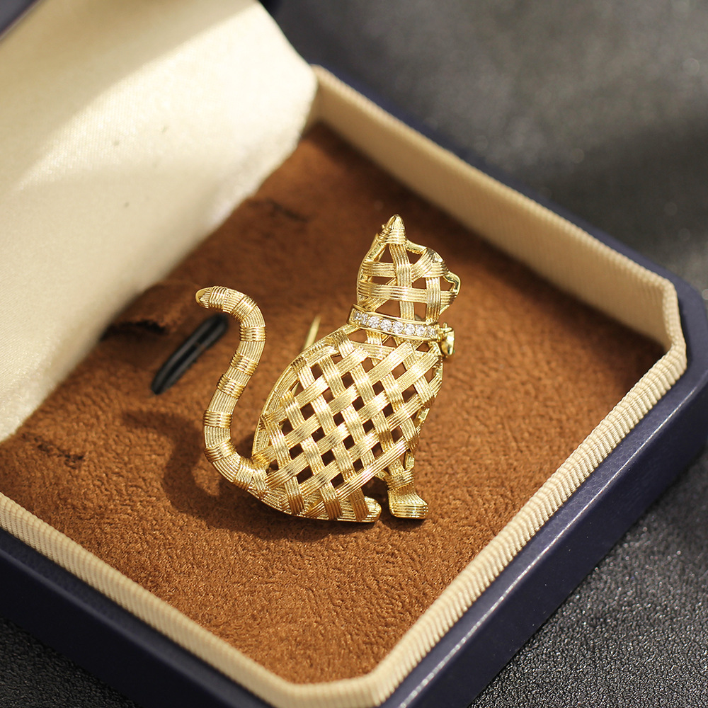 Brooch Pin Gold - Spilla da Donna a Forma di