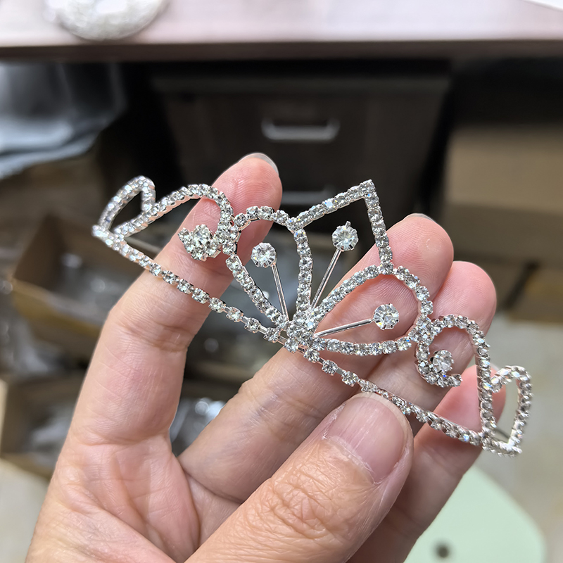 Corona Nuziale in Strass Color - Women'S Vintage Accessories recensione e prezzo