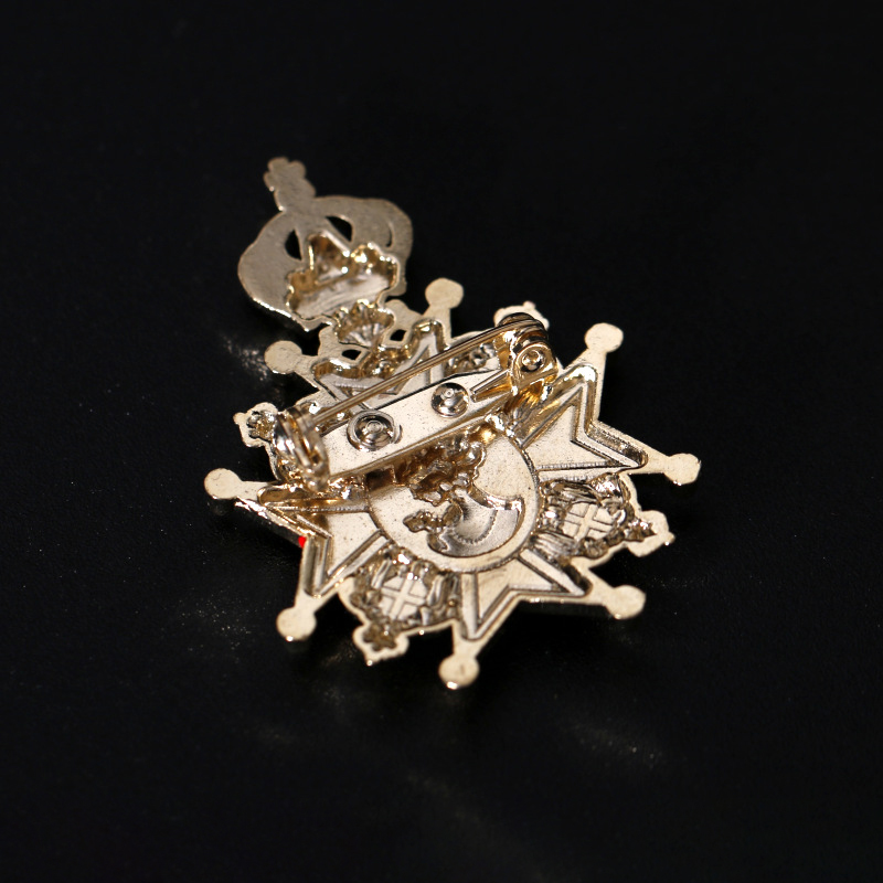 Commercio all'ingrosso del nuo - Brooch Pin Gold recensione e prezzo