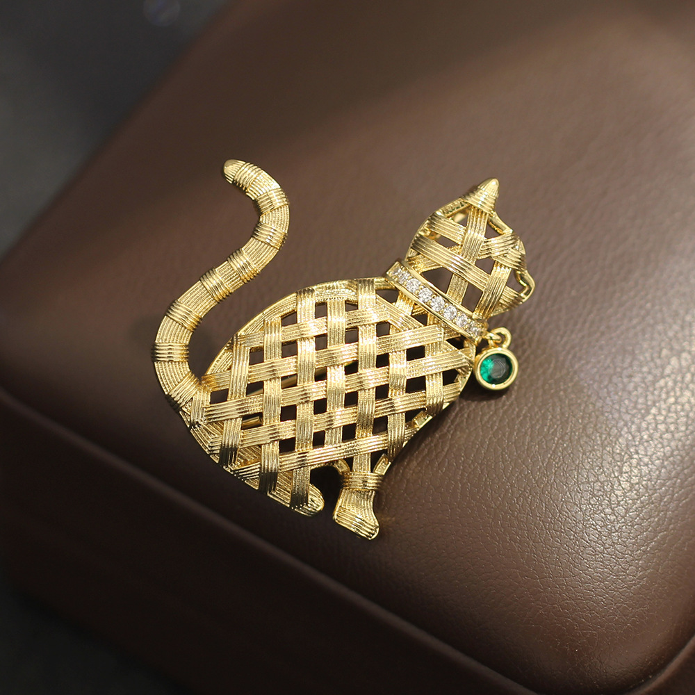 Spilla da Donna a Forma di Gat - Brooch Pin Gold recensione e prezzo