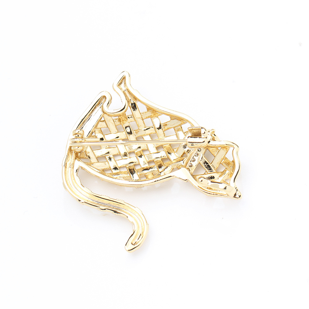 Spilla da Donna a Forma di Gat - Brooch Pin Gold recensione e prezzo